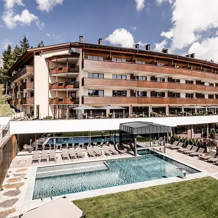 Josef Mountain Resort-2